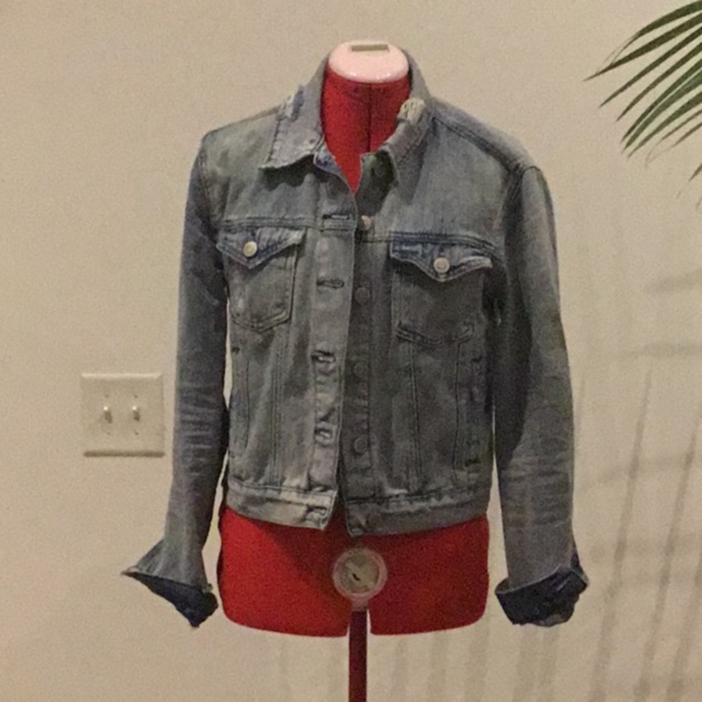 Jean Jacket SIZE SMALL